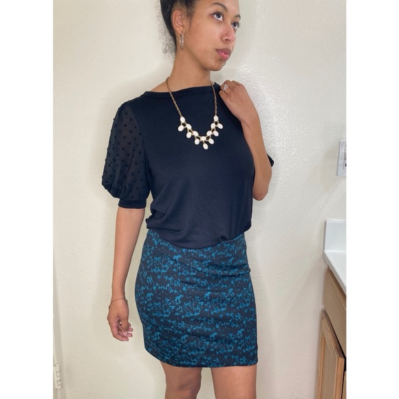 H&M casual mini skirt - Picture 3 of 8